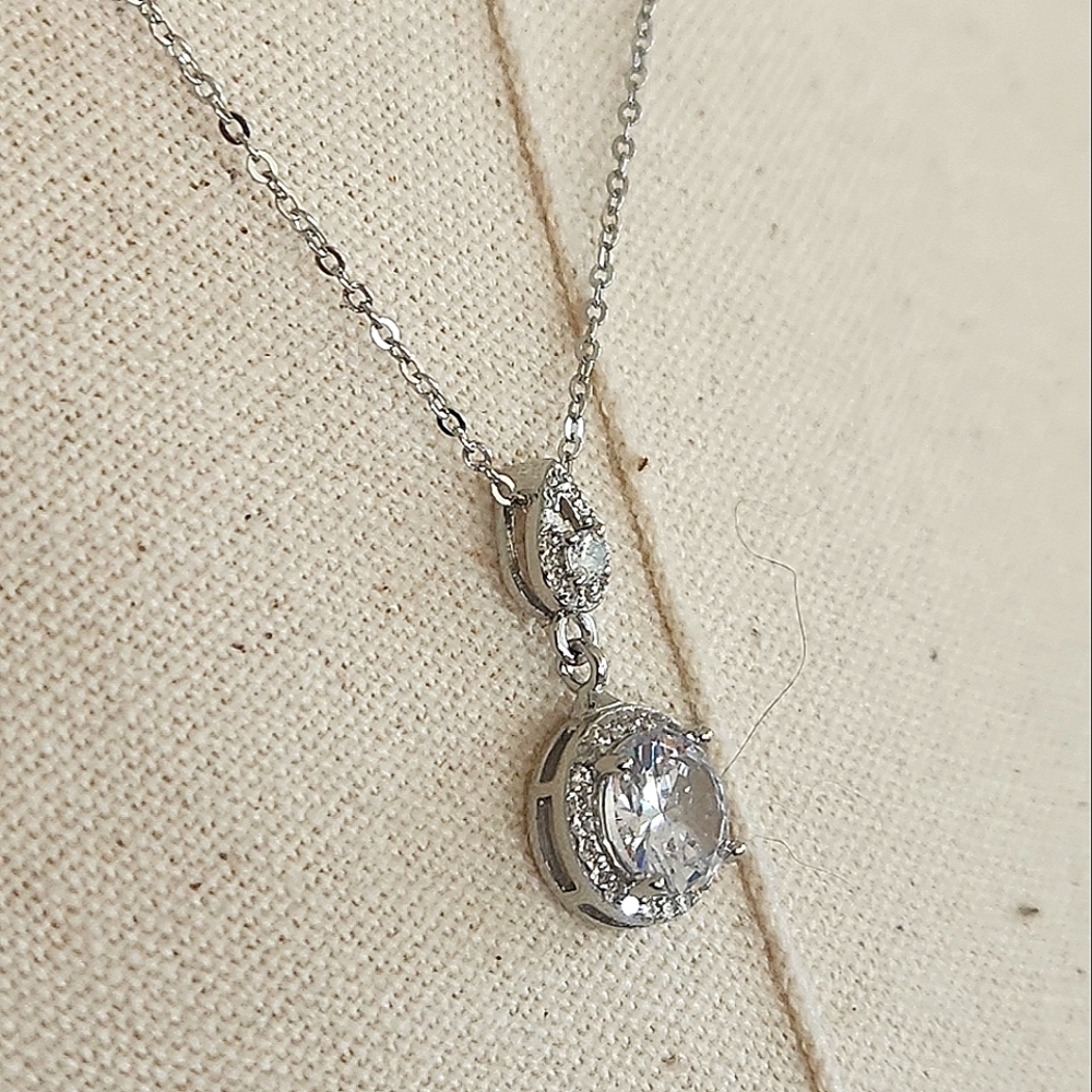 NWT Ryze White Frost Cubic Zirconia .925 Sterling Silver 18" Necklace - Picture 8 of 11